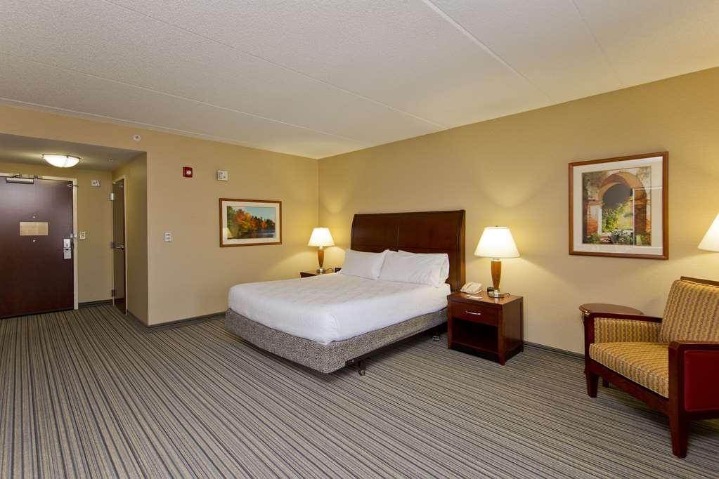 Hilton Garden Inn Winchester Room photo